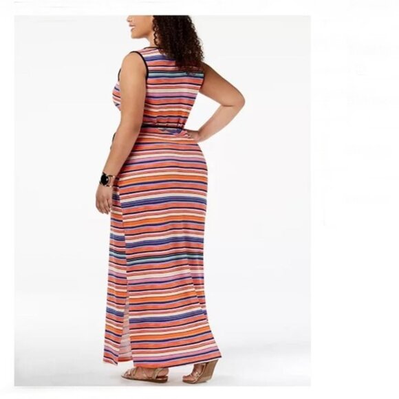 NWT Fox & Royal Trendy Plus Size Striped‎ Maxi Dress Size 1X - Picture 2 of 9